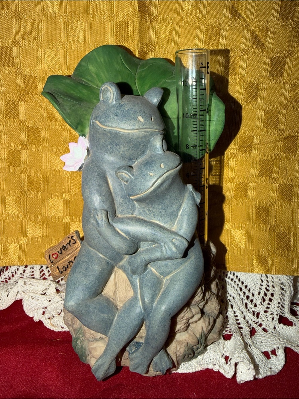 Frog Couple Rain Gauge - Home Accents
